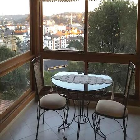 Belo Apartamento E Completo No Centro Com Vista Gramado Exterior photo